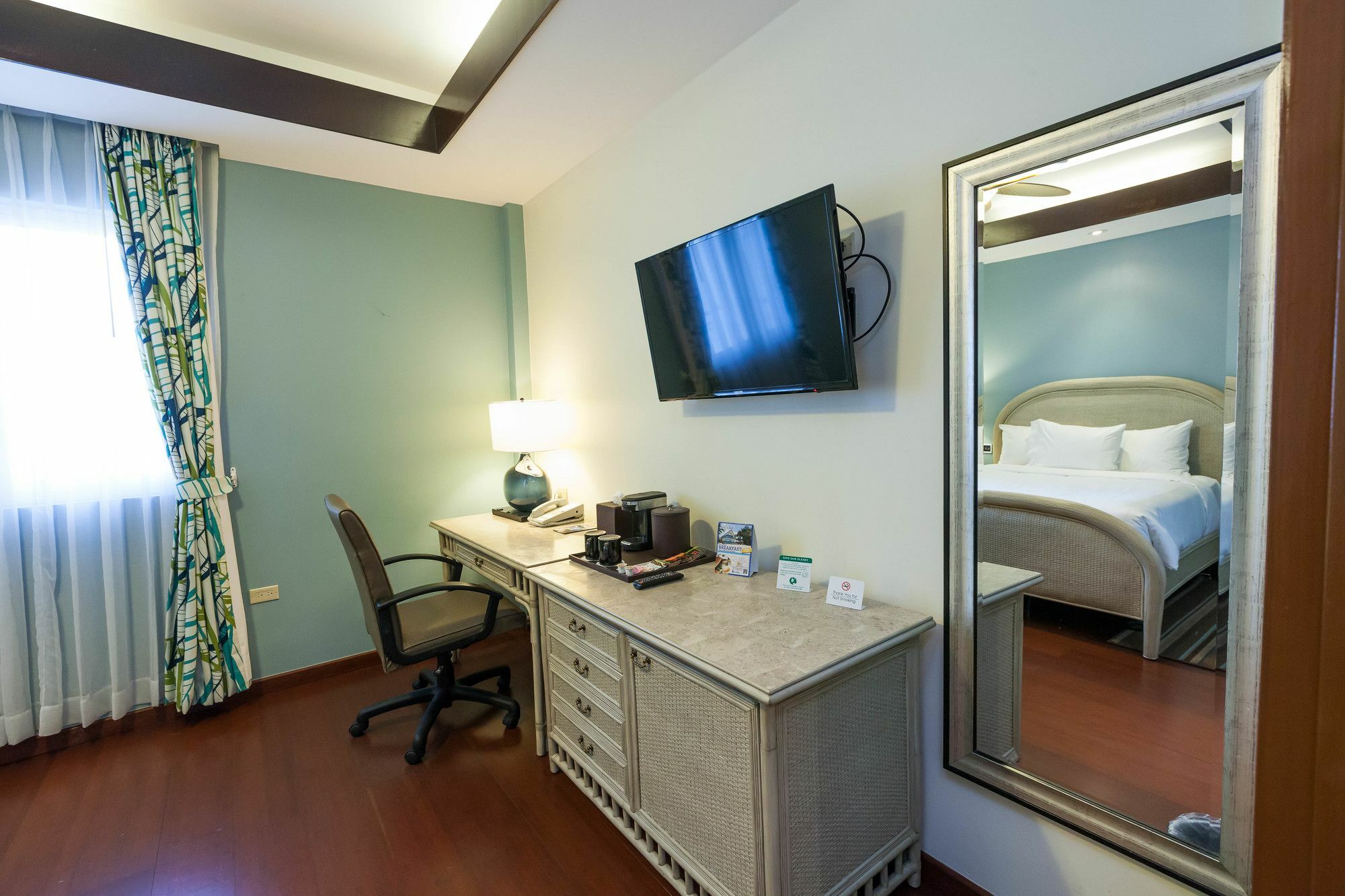 Surfrider Resort Hotel Saipan Ngoại thất bức ảnh